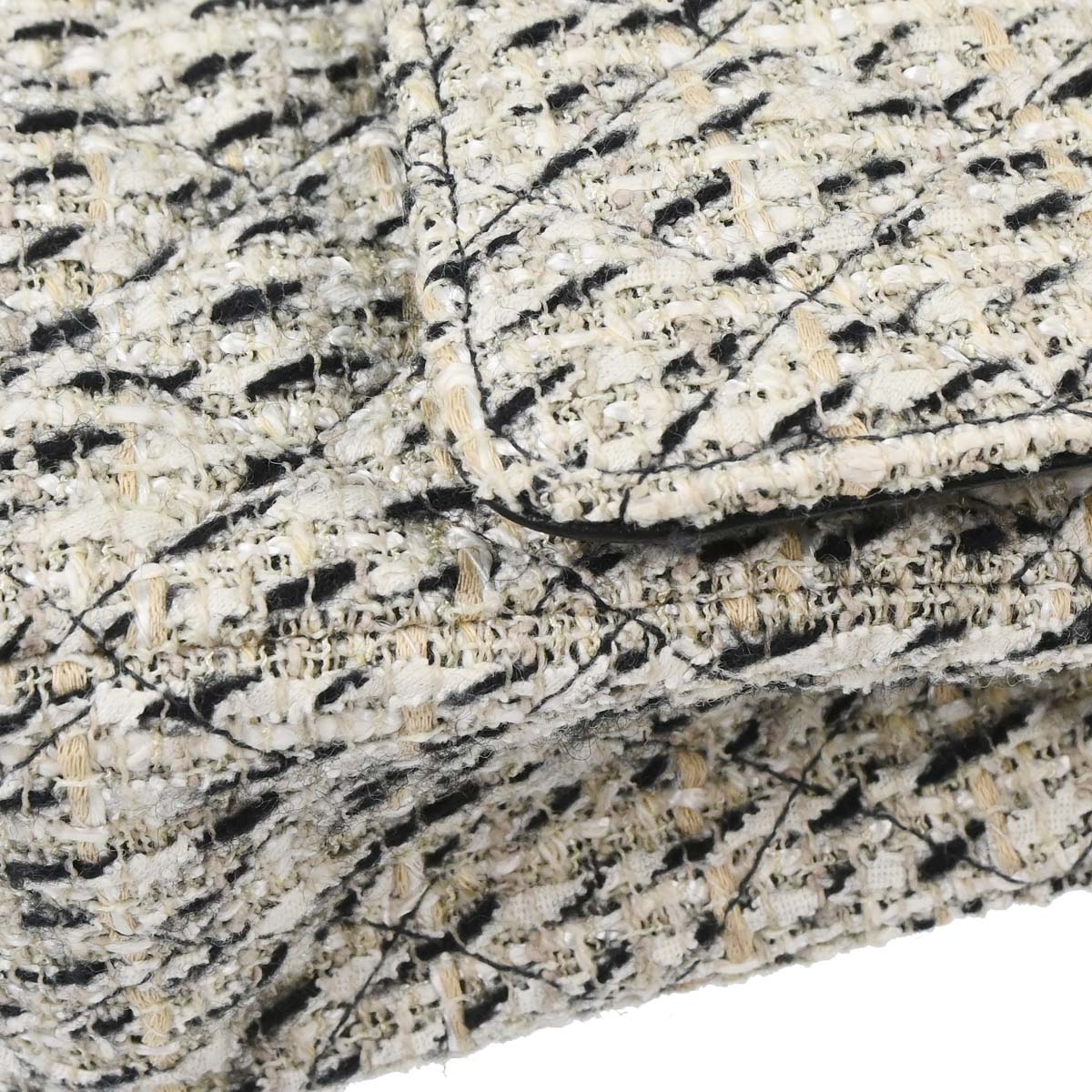 Chanel 2005-2006 Gray Tweed Medium Classic Double Flap Shoulder Bag