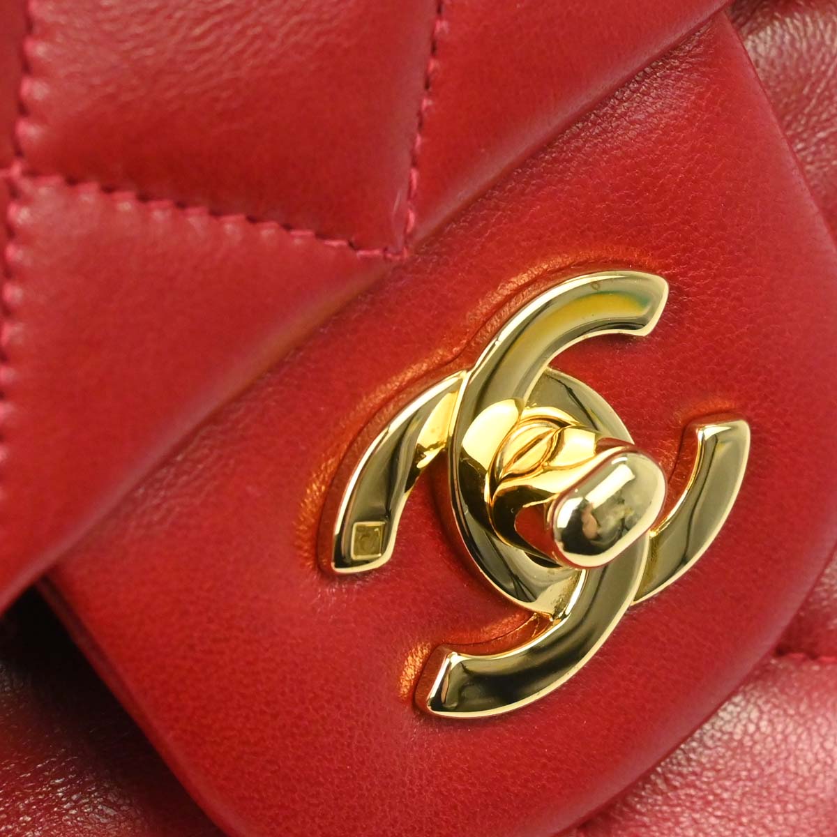 Chanel Red Lambskin Medium Classic Double Flap Shoulder Bag