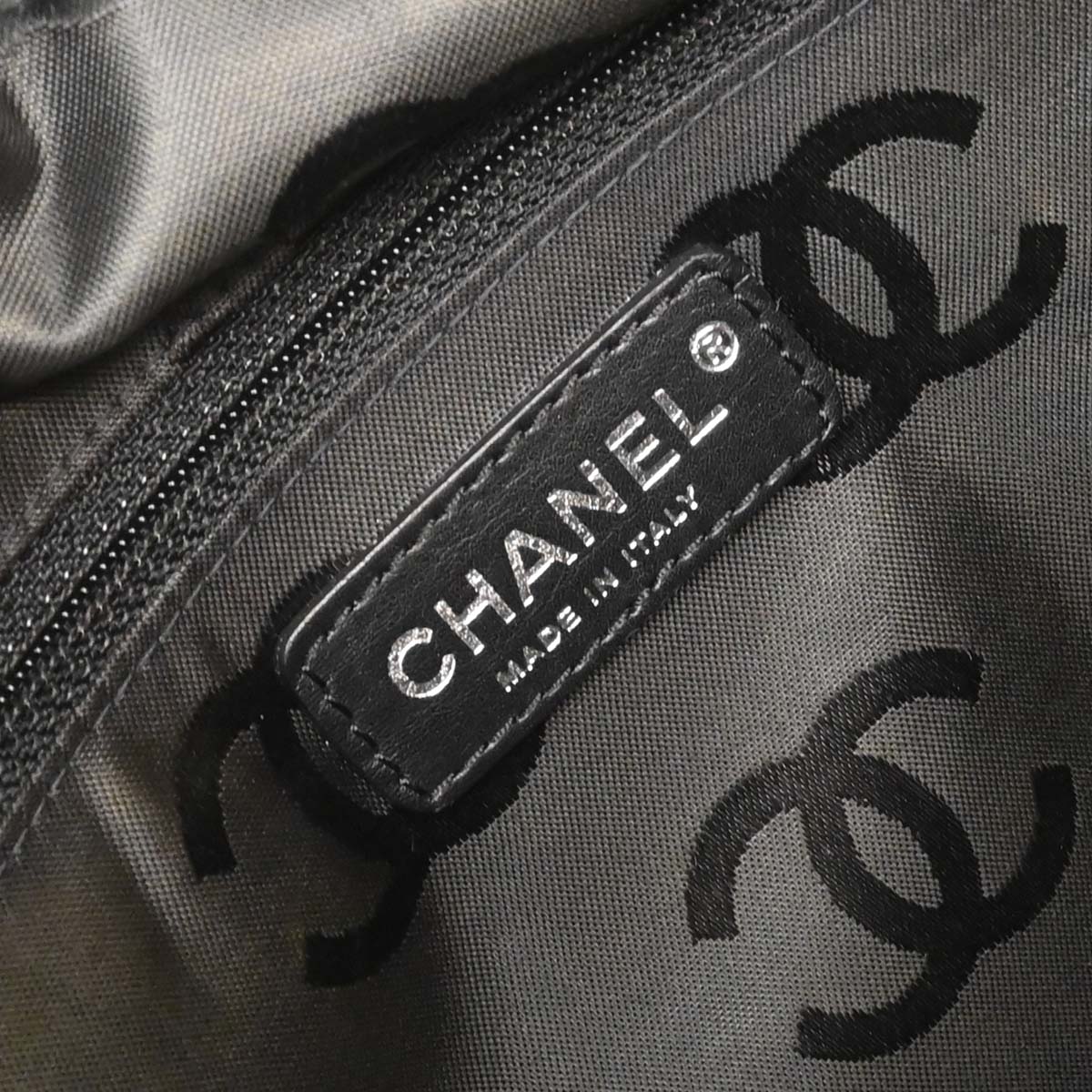 Chanel Beige Calfskin Cambon Ligne Tote Handbag