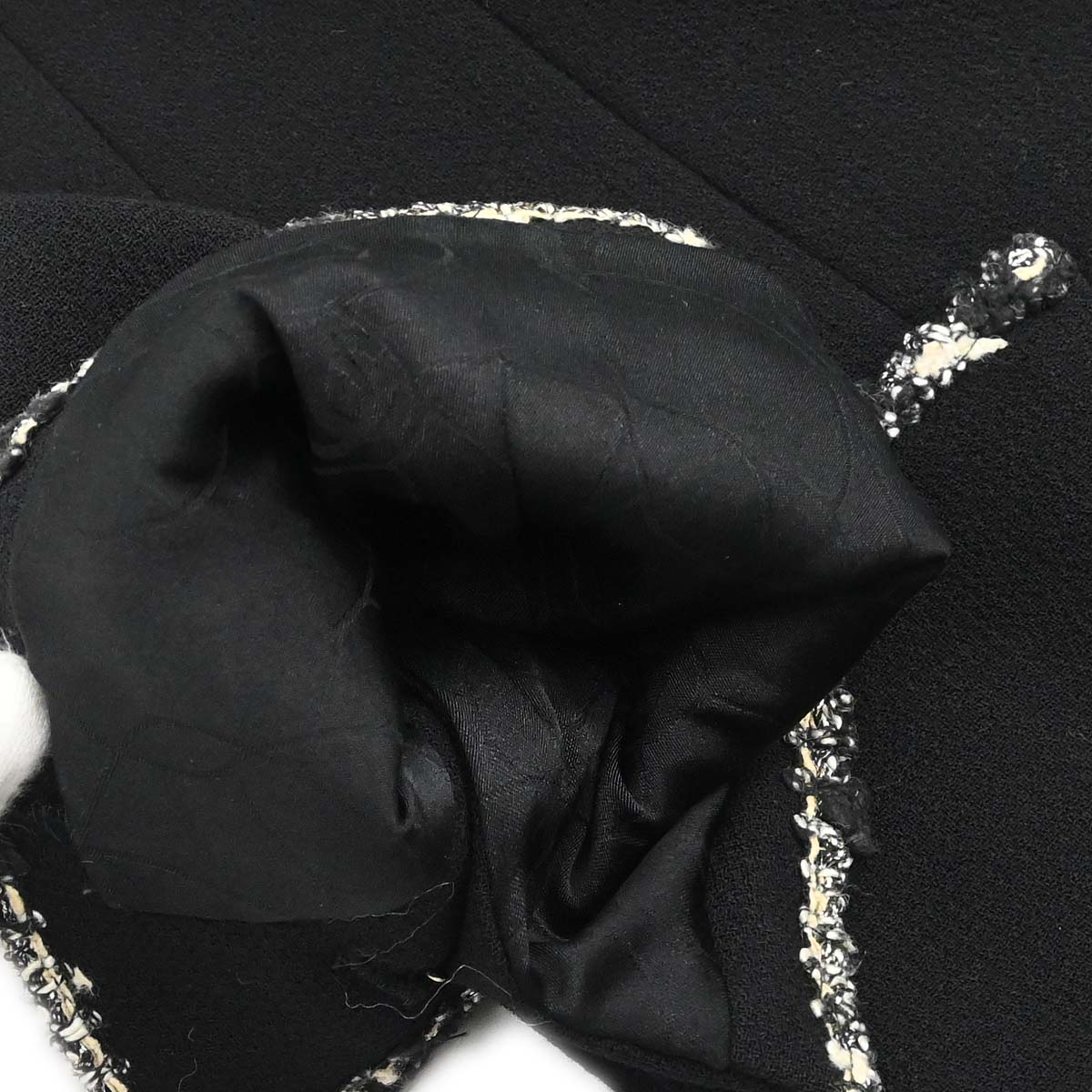 Chanel 2005 Black Emblem Single Breasted Jacket #36