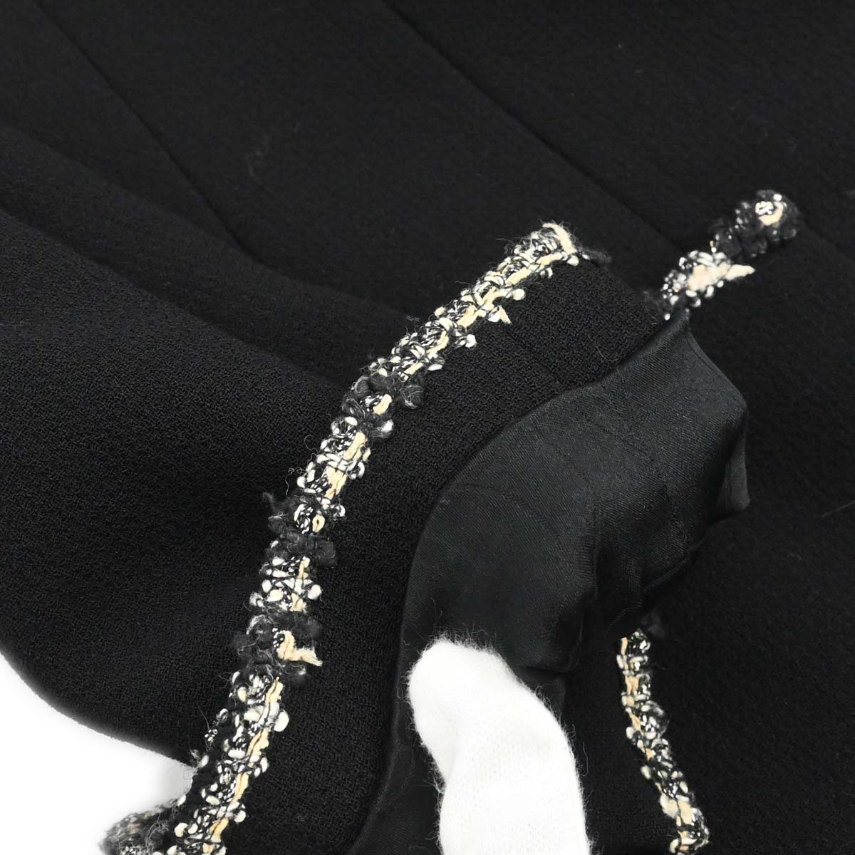 Chanel 2005 Black Emblem Single Breasted Jacket #36