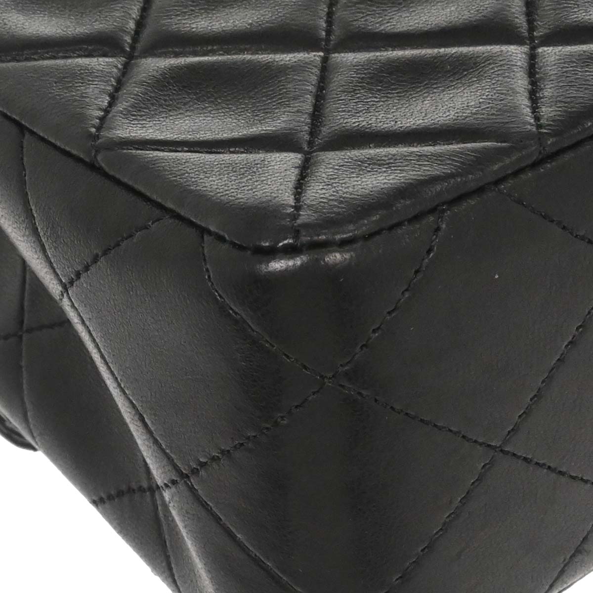 Chanel Black Lambskin Classic Square Flap Shoulder Bag 20