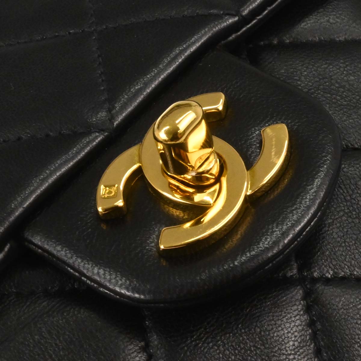 Chanel 1994-1996 Black Lambskin Mini Classic Square Flap Shoulder Bag 17