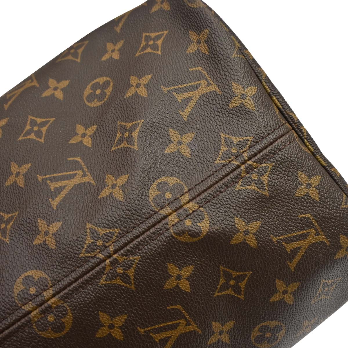 Louis Vuitton Monogram Neverfull GM Tote Bag M40157