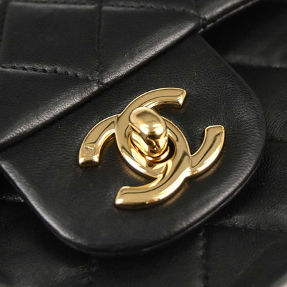 Chanel 2002-2003 Black Lambskin Medium Classic Double Flap Shoulder Bag