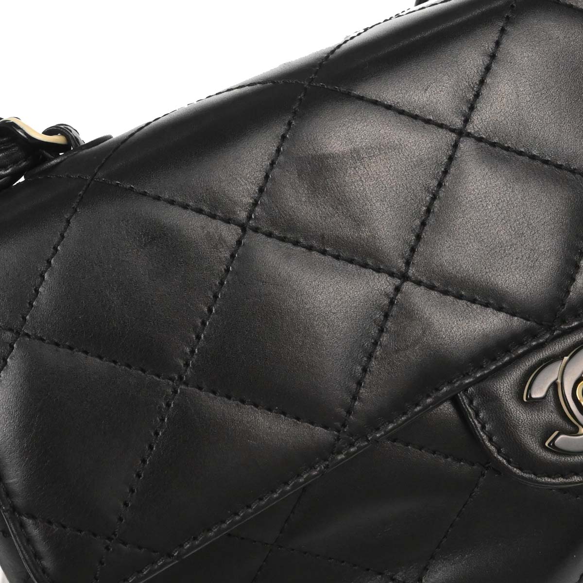 Chanel Black Lambskin Acrylic Chain Shoulder Bag