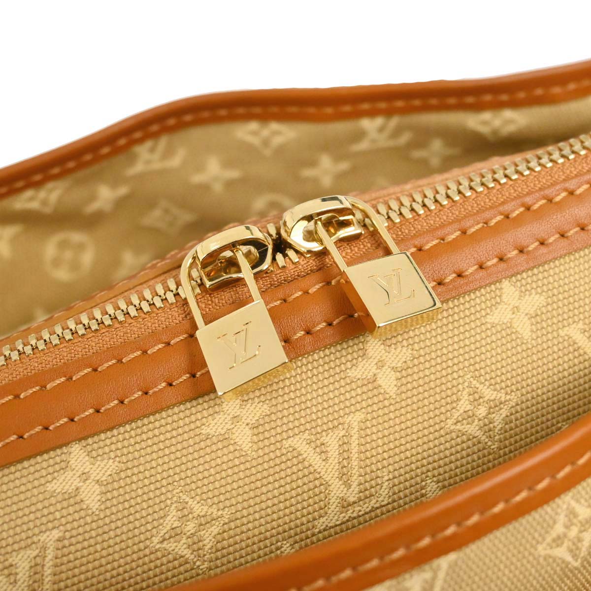 Louis Vuitton Beige Monogram Mini Sac Mary Kate Handbag M92505