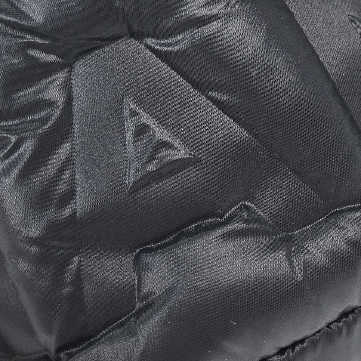Chanel Black Nylon Coco Neige Doudoune 2way Shoulder Tote Bag