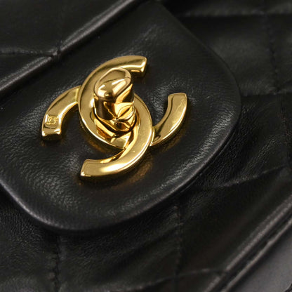 Chanel 1994-1996 Black Lambskin Medium Classic Double Flap Shoulder Bag