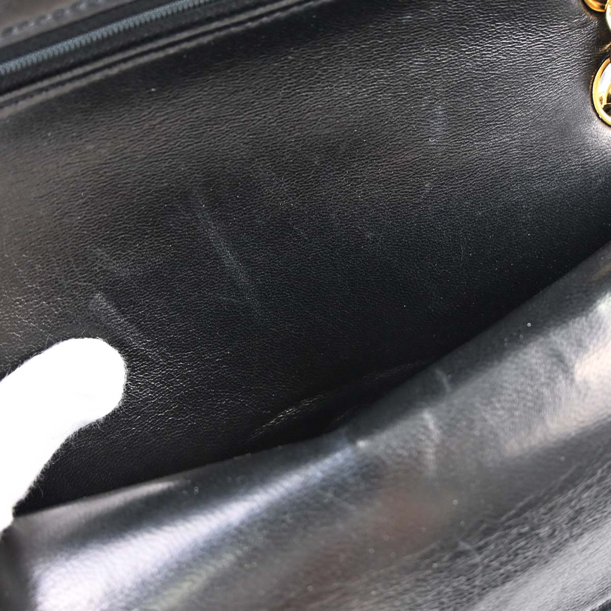 Chanel 1989-1991 Black Lambskin Medium Classic Double Flap Shoulder Bag