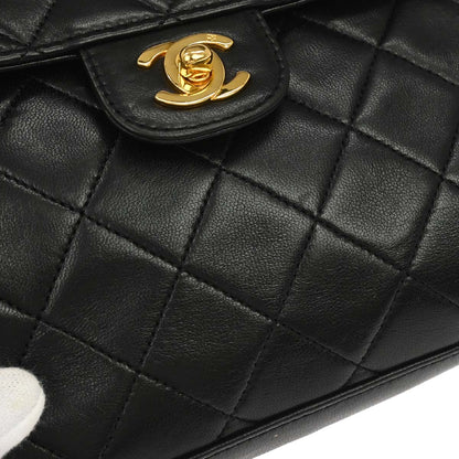 Chanel 1989-1991 Black Lambskin Single Flap Shoulder Bag
