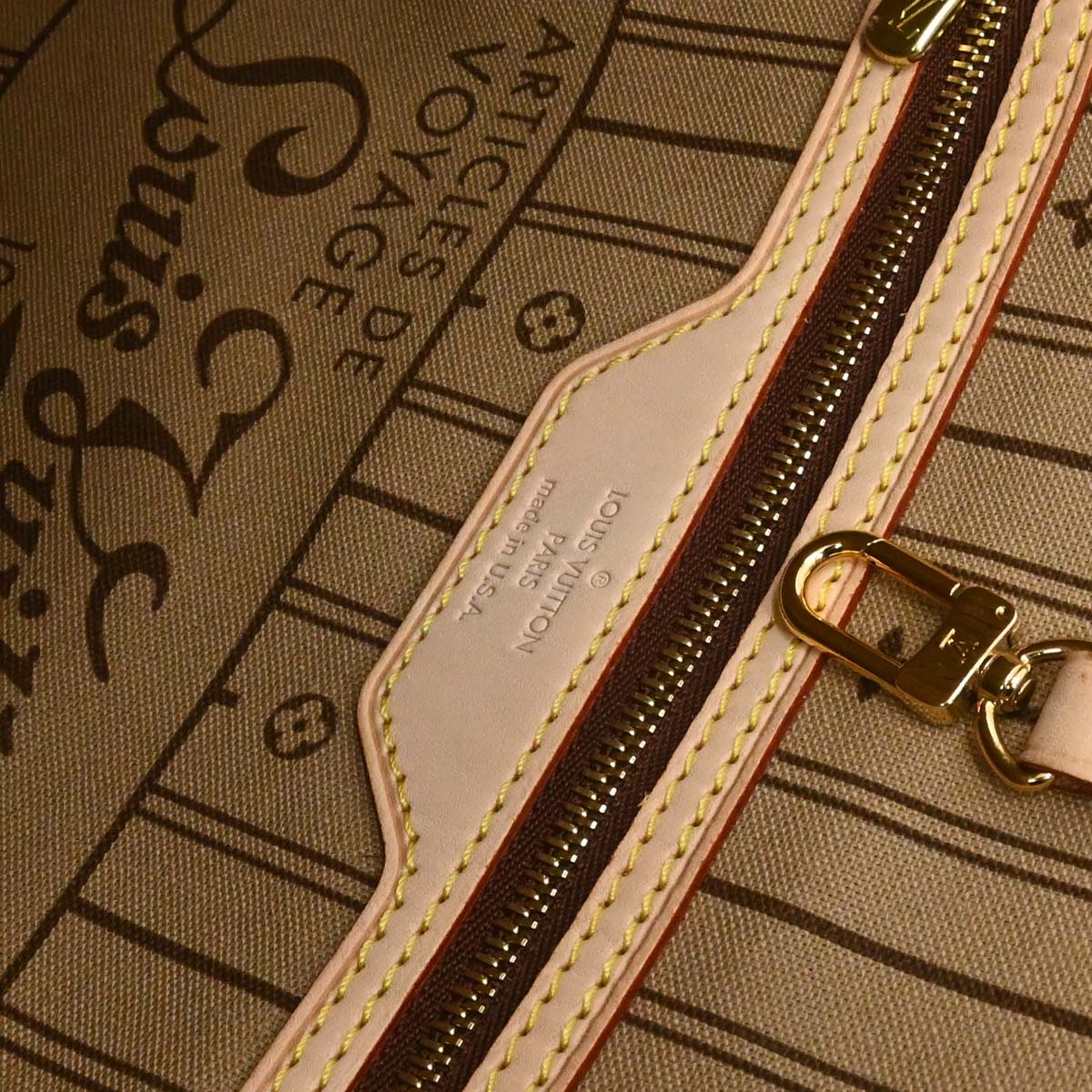 Louis Vuitton Monogram Neverfull MM Shoulder Tote Bag M40156