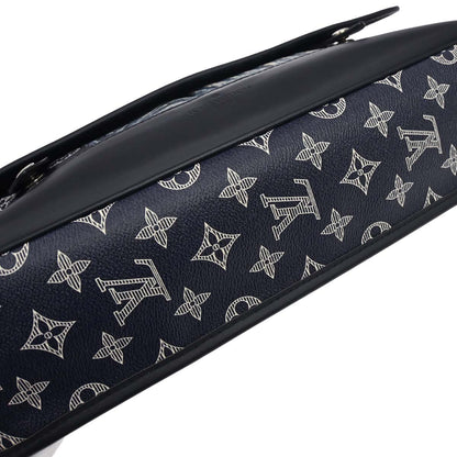 Louis Vuitton Monogram Savannah Messenger GM Shoulder Bag M43293