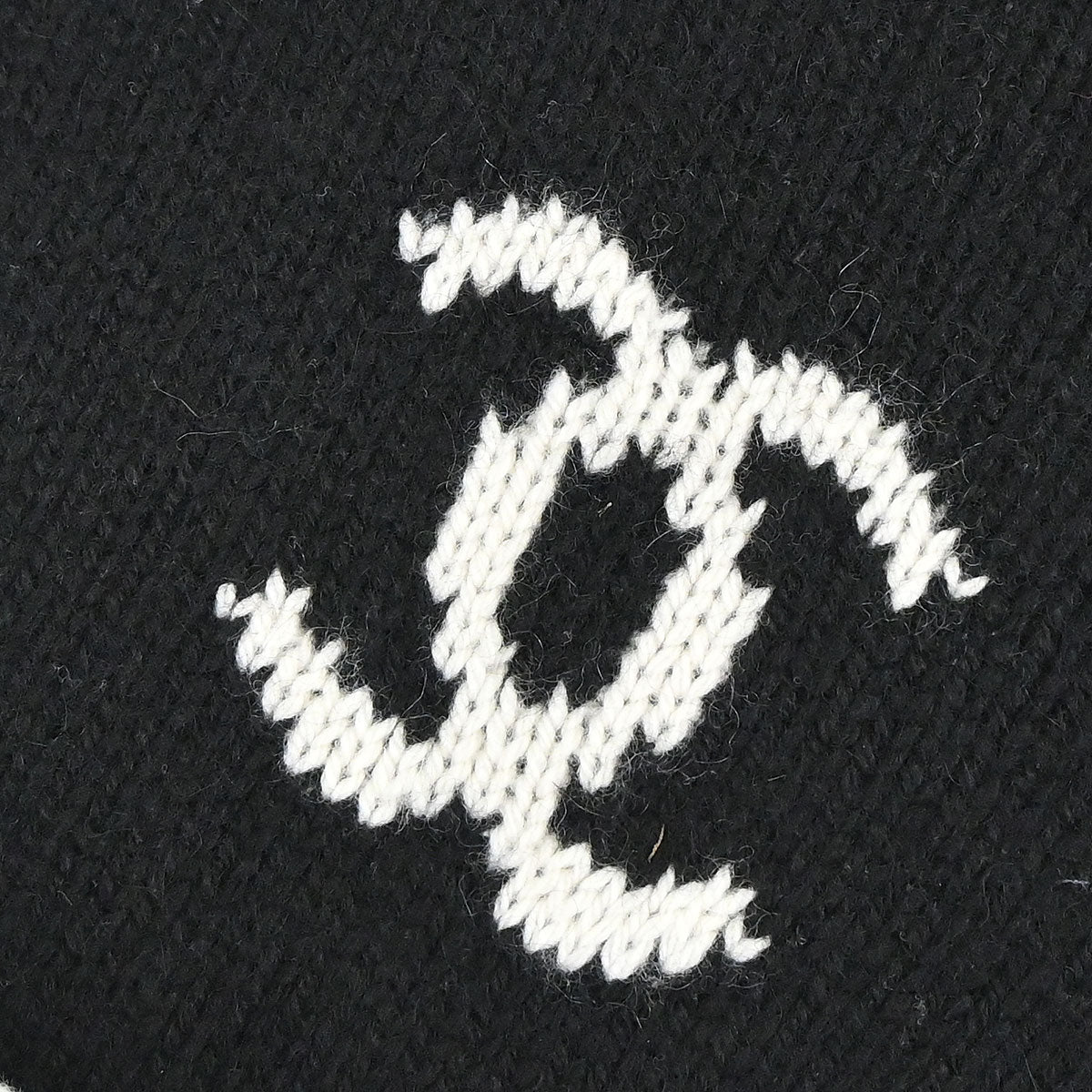Chanel 1996 Turtleneck Sweater Knit Top Black #44