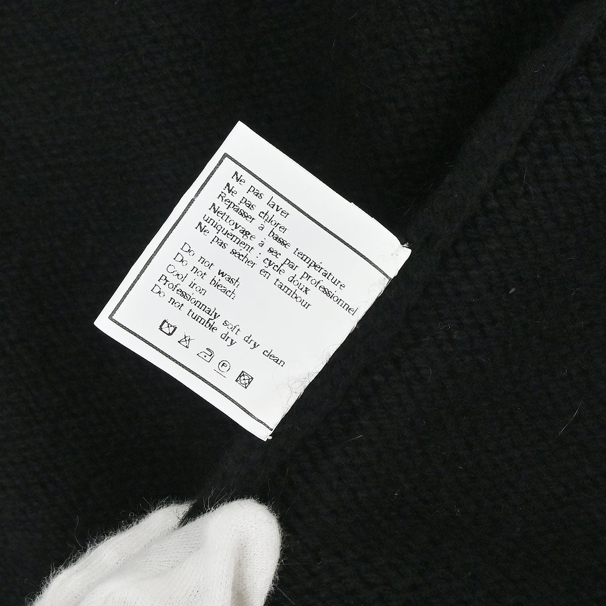 Chanel 1996 Turtleneck Sweater Knit Top Black #44