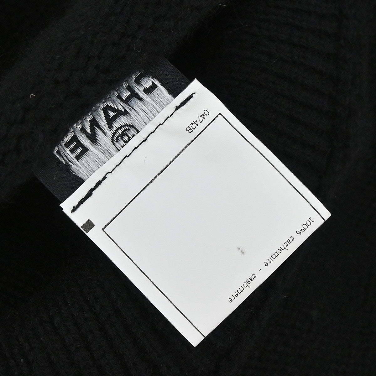 Chanel 1996 Turtleneck Sweater Knit Top Black #44