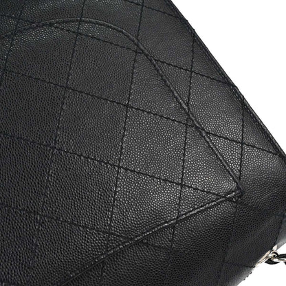 Chanel 1997-1999 Black Caviar Skin Jumbo Classic Flap Shoulder Bag