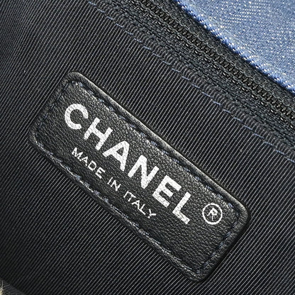 Boy Chanel 2014-2015 Blue Denim Chevron Medium Shoulder Bag