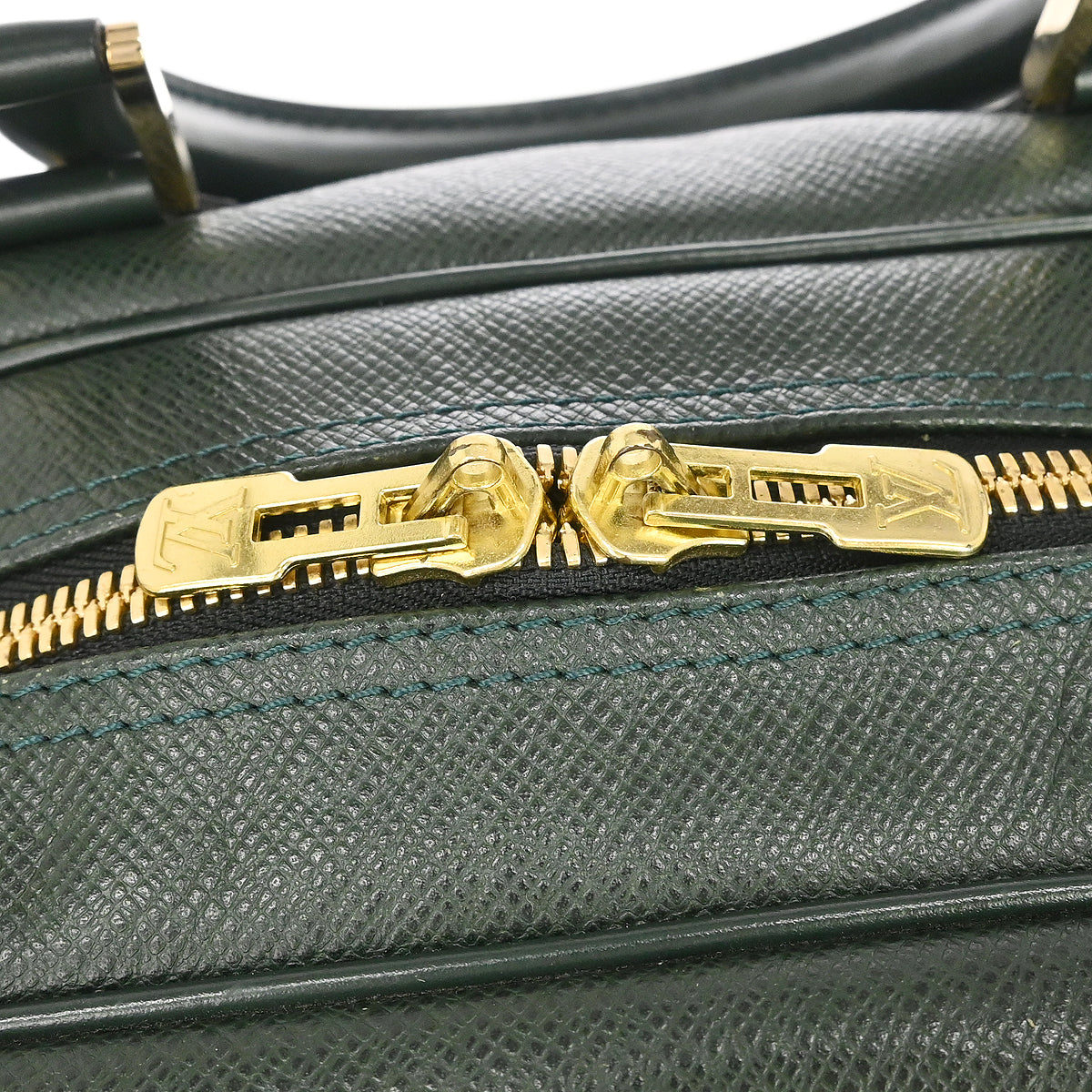 Louis Vuitton Green Taiga Kendall GM Duffle 2way Handbag M30114