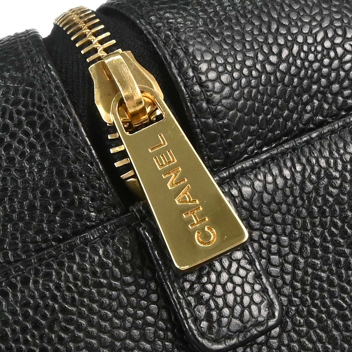 Chanel 2002-2003 Black Caviar Skin GST Tote Chain Handbag
