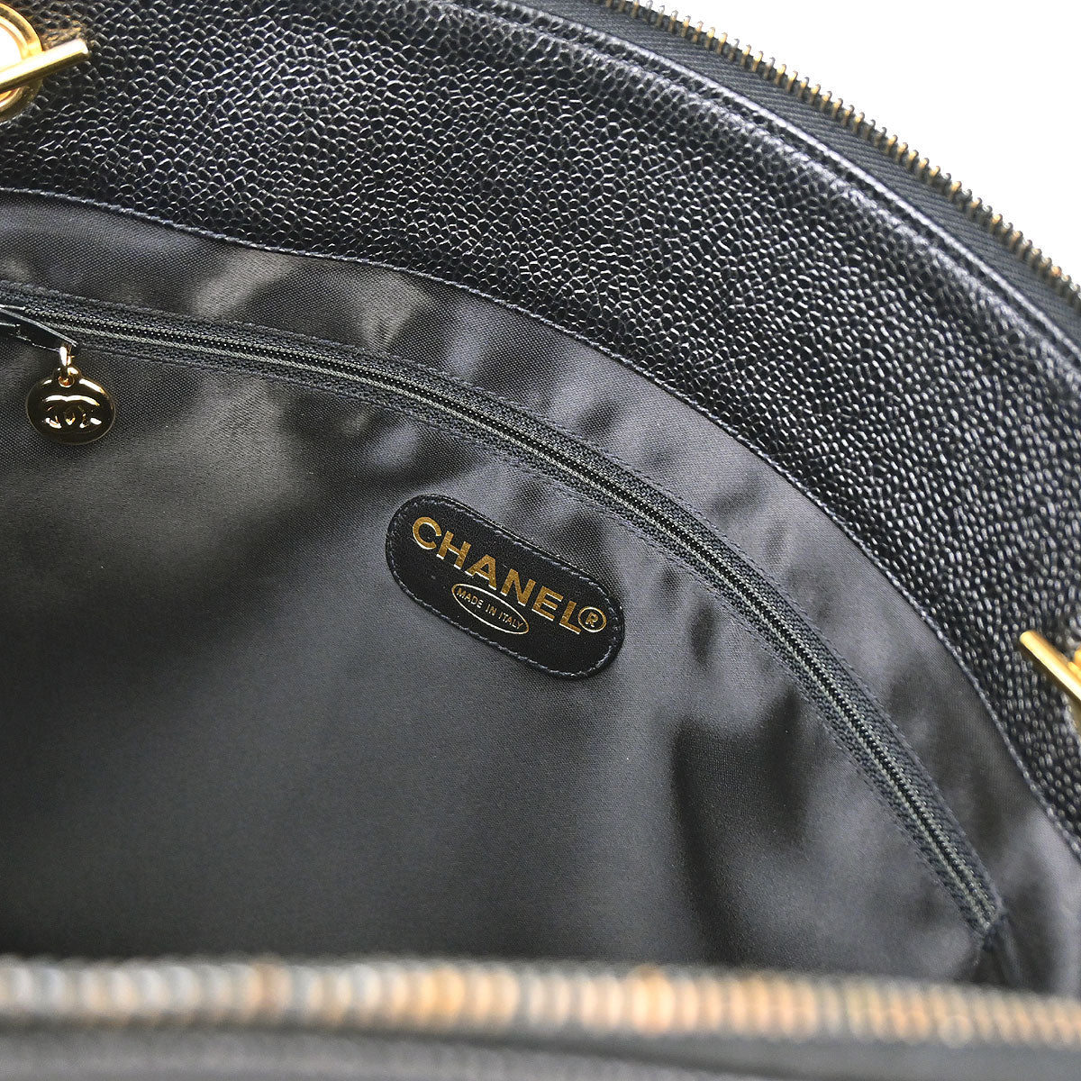 Chanel 1994-1996 Black Caviar Skin CC Shoulder Tote Bag