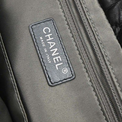 Chanel 2017-2018 Black Lambskin Week End on Mars Chain Tote Handbag