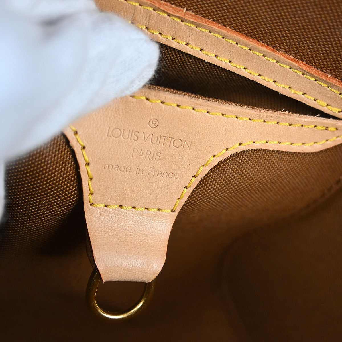 Louis Vuitton Monogram Ellipse PM Handbag M51127