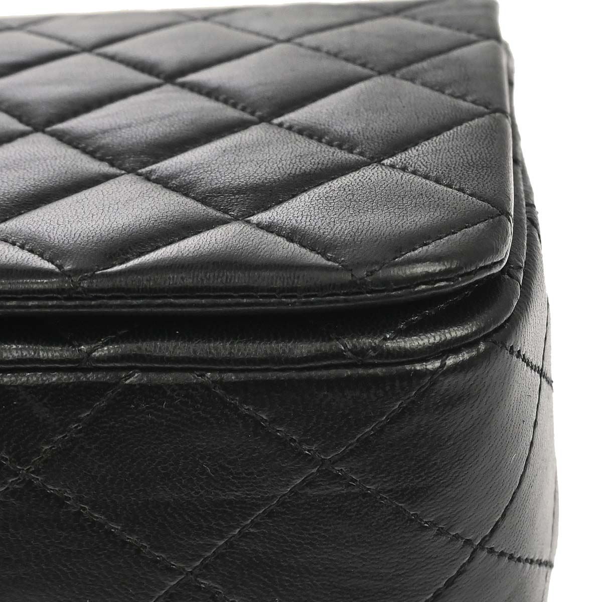 Chanel 1989-1991 Black Lambskin Turnlock Small Full Flap Shoulder Bag