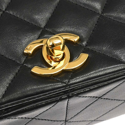 Chanel 1989-1991 Black Lambskin Turnlock Small Full Flap Shoulder Bag