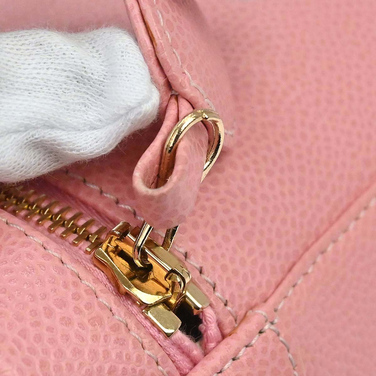 Chanel 2003-2004 Pink Caviar Skin Timeless Vanity Handbag
