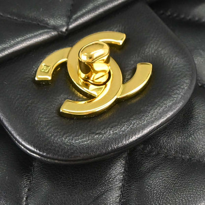 Chanel 1997-1999 Black Lambskin Medium Classic Double Flap Shoulder Bag