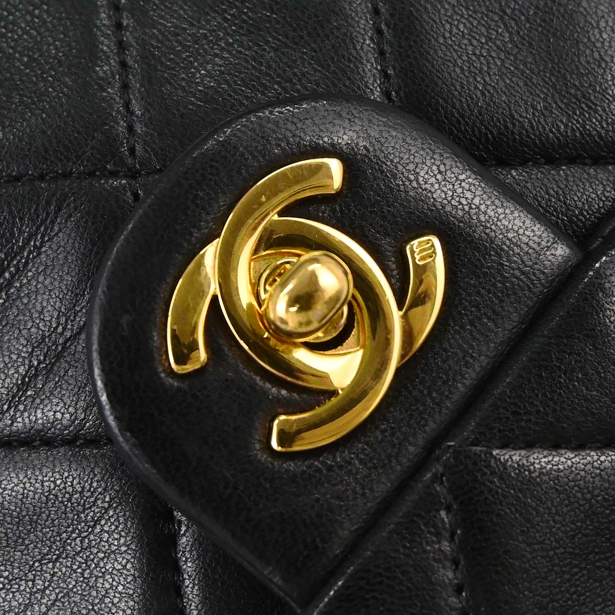 Chanel 1989-1991 Black Lambskin Classic Square Flap Shoulder Bag 20