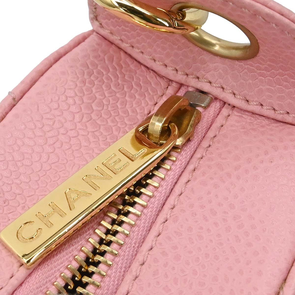 Chanel 2005-2006 Pink Caviar Skin Hobo Handbag