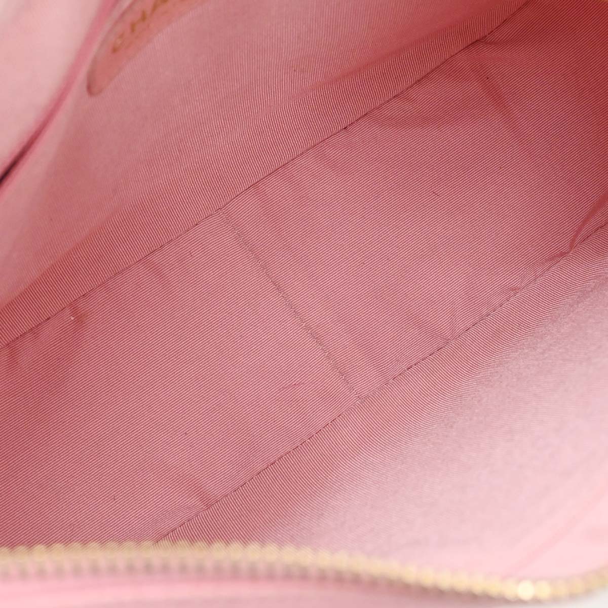 Chanel 2005-2006 Pink Caviar Skin Hobo Handbag