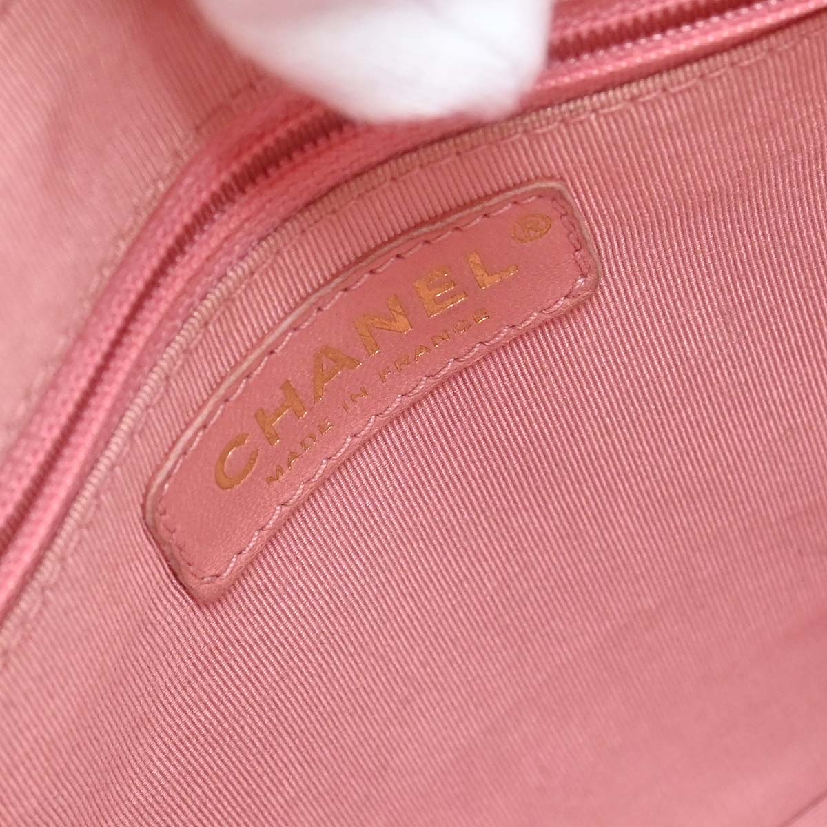 Chanel 2005-2006 Pink Caviar Skin Hobo Handbag