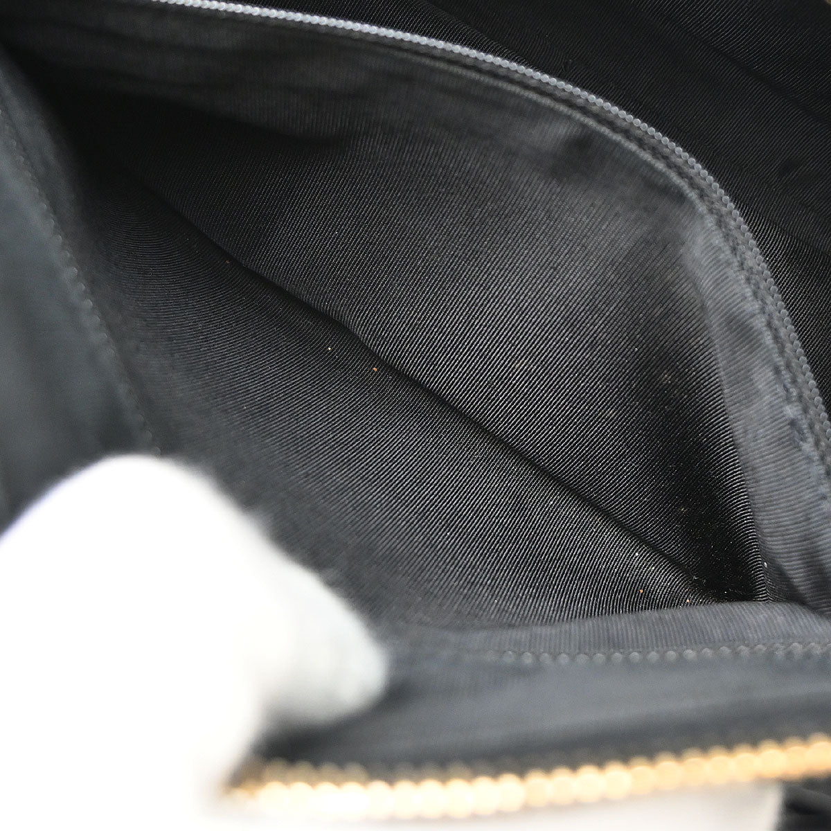 Chanel 2003-2004 Black Caviar Skin Hobo Handbag