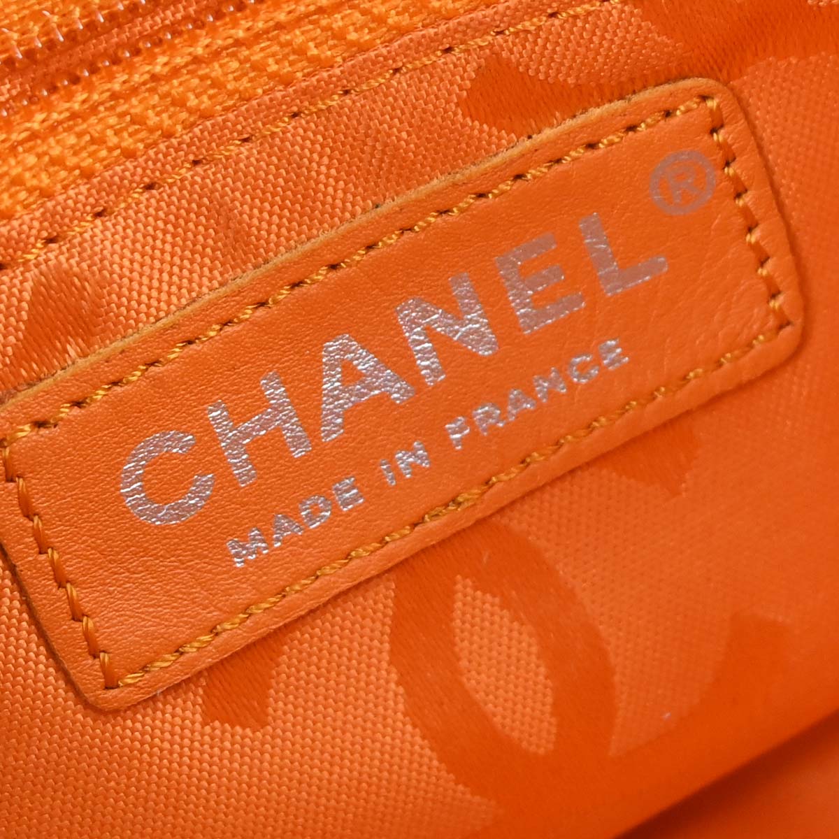 Chanel 2005-2006 Brown Calfskin Cambon Ligne Handbag