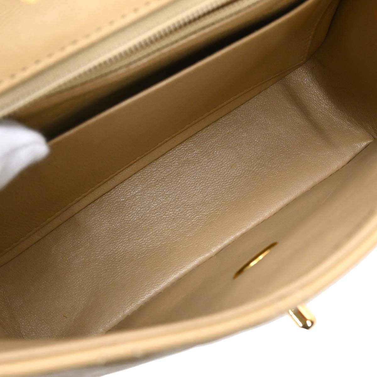 Chanel 1989-1991 Beige Lambskin Mini Classic Square Flap Shoulder Bag 17