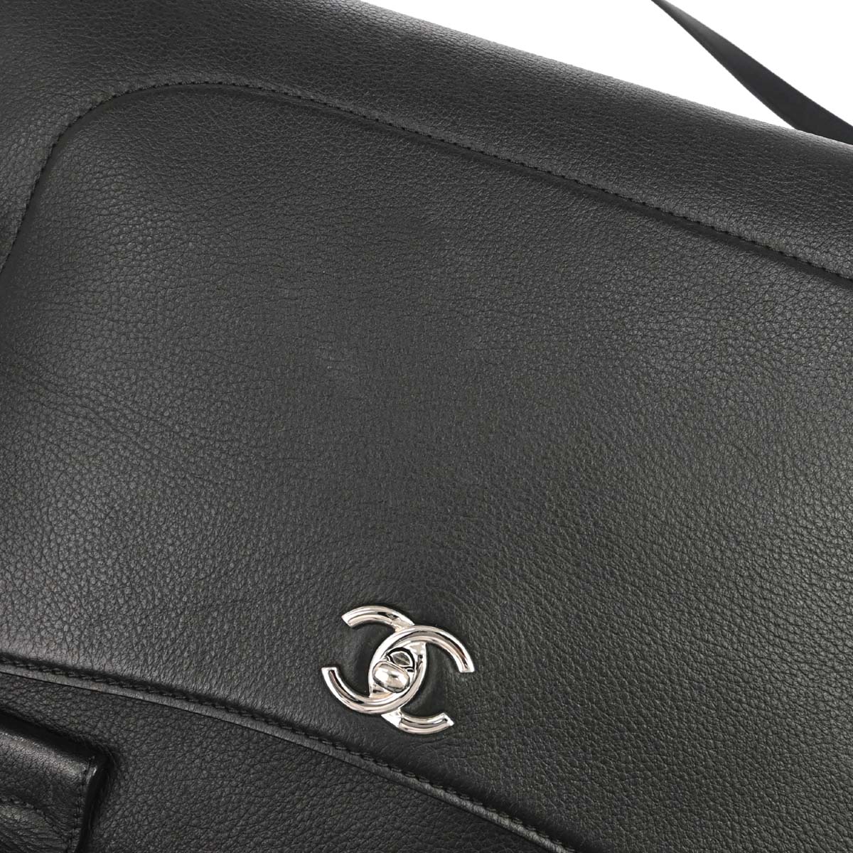 Chanel 2017 Black Calfskin Neo Executive Cerf 2way Shoulder Tote Bag