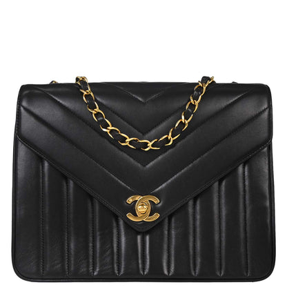 Chanel 1991-1994 Black Lambskin Chevron Mademoiselle Single Flap Shoulder Bag