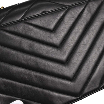 Chanel 1991-1994 Black Lambskin Chevron Mademoiselle Single Flap Shoulder Bag