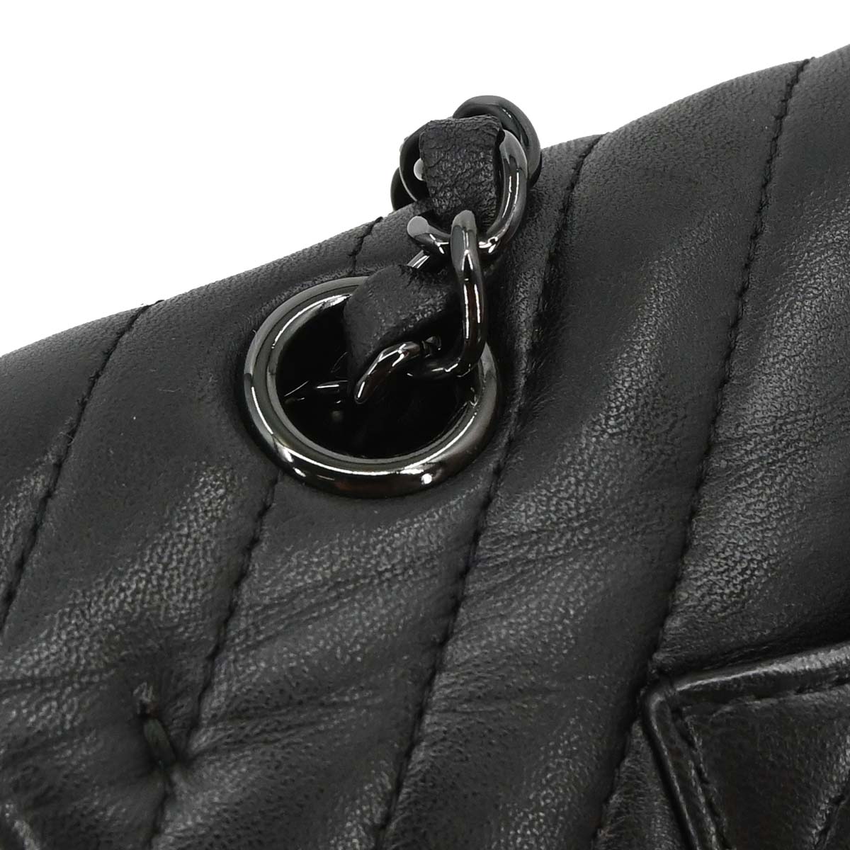 Chanel 2015-2016 Black Lambskin Chevron Medium Classic Double Flap Shoulder Bag