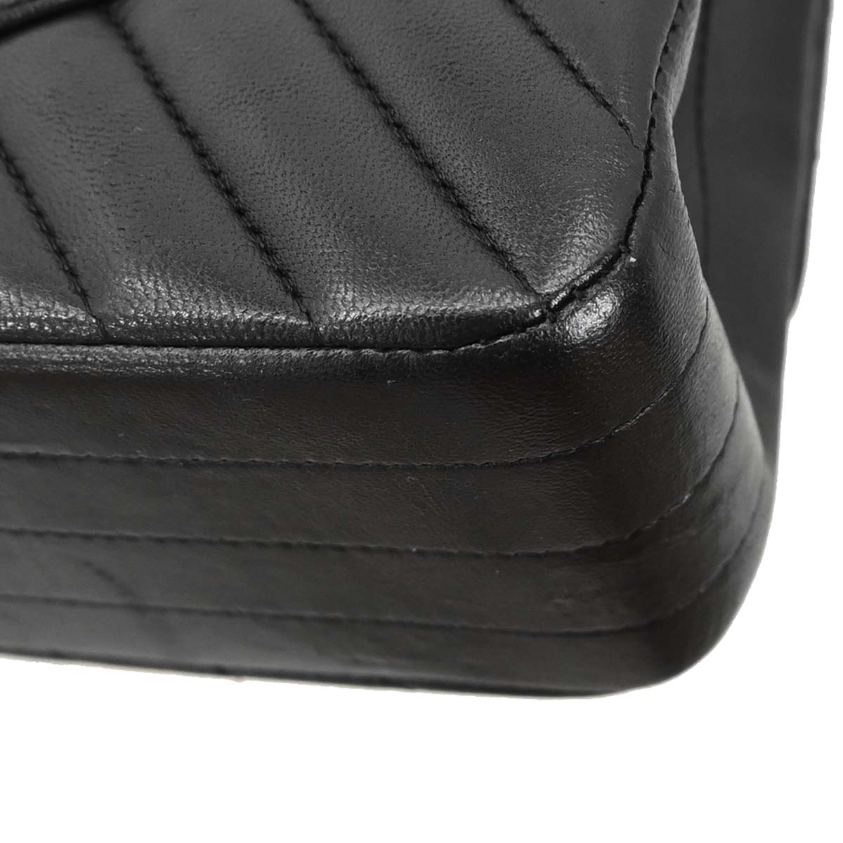 Chanel 2015-2016 Black Lambskin Chevron Medium Classic Double Flap Shoulder Bag