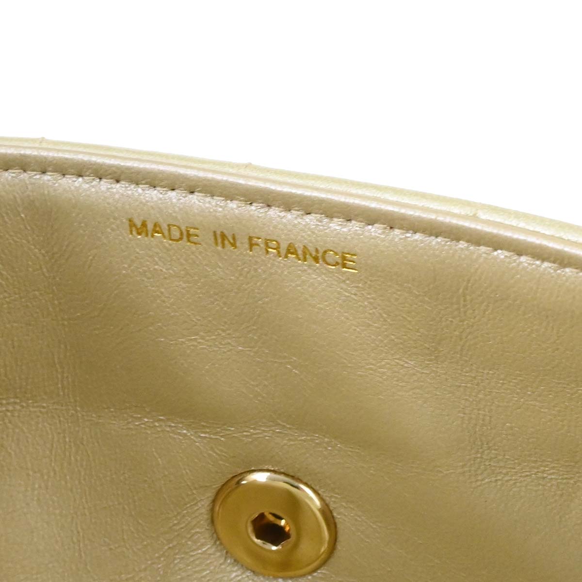 Chanel 2001-2003 Champagne Gold Lambskin Choco Bar East West Shoulder Bag