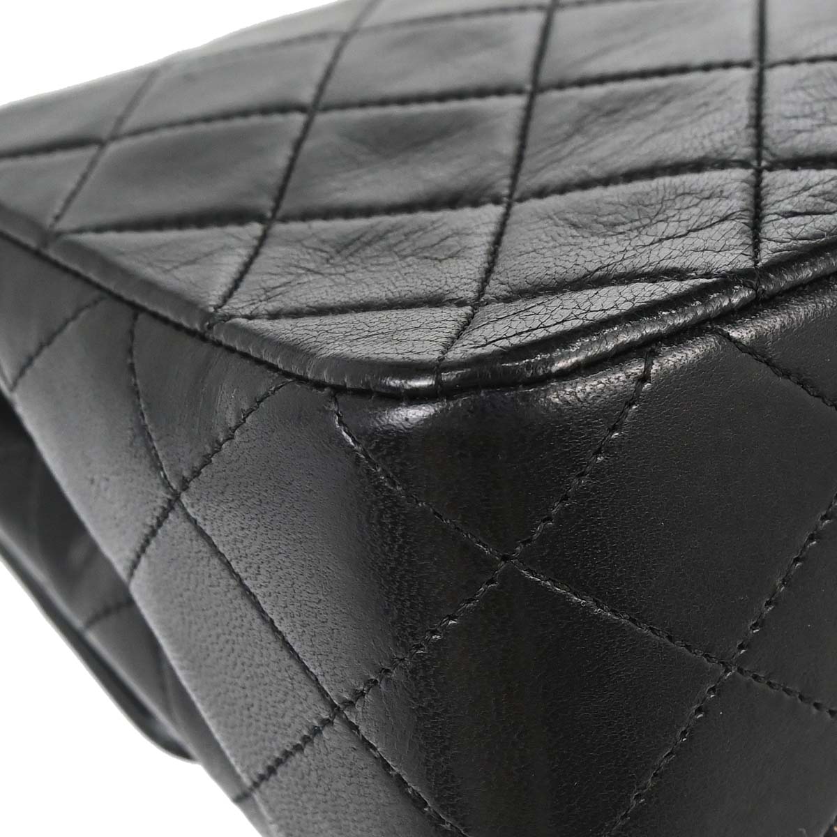 Chanel 1989-1991 Black Lambskin Classic Square Flap Shoulder Bag 20