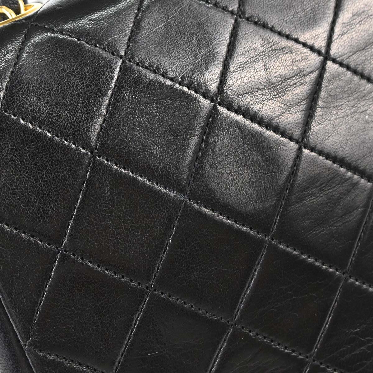 Chanel 1989-1991 Black Lambskin Classic Square Flap Shoulder Bag 20