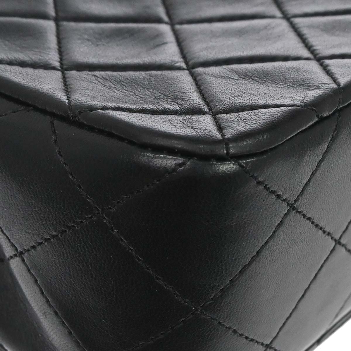 Chanel 1989-1991 Black Lambskin Turnlock Small Full Flap Shoulder Bag