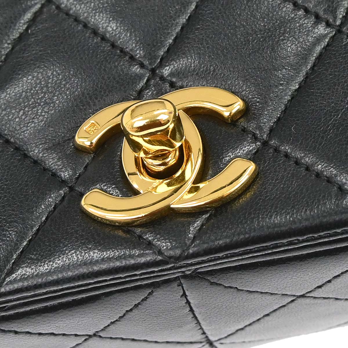 Chanel 1989-1991 Black Lambskin Turnlock Small Full Flap Shoulder Bag