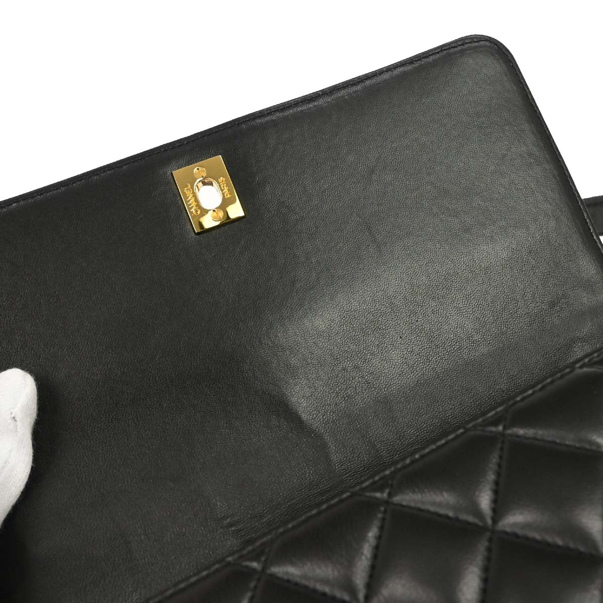 Chanel 1991-1994 Black Lambskin Single Flap Shoulder Bag