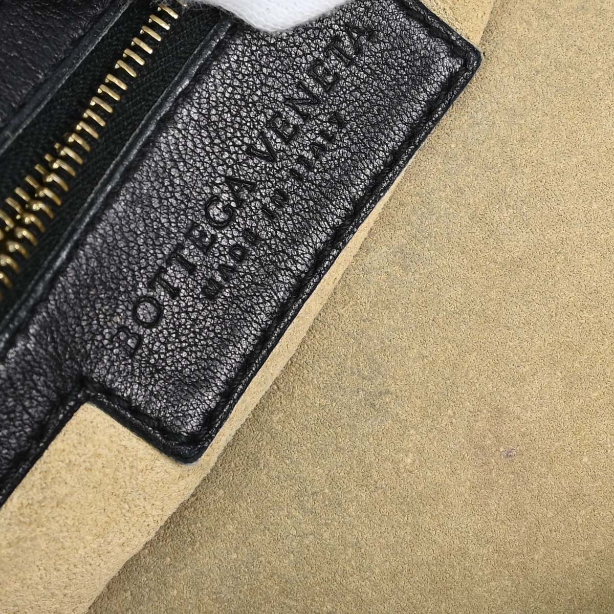 Bottega Veneta Black Lambskin Intrecciato Hobo Handbag